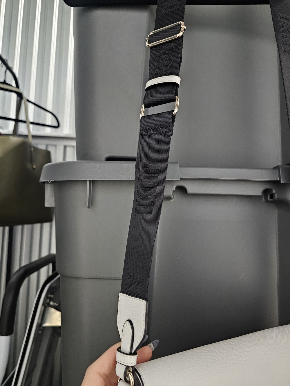 DKNY White Leather Crossbody with Black Strap - Picture 4 of 7